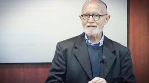 "Vi racconto Auschwitz", ma l'uomo si era inventato tutto
