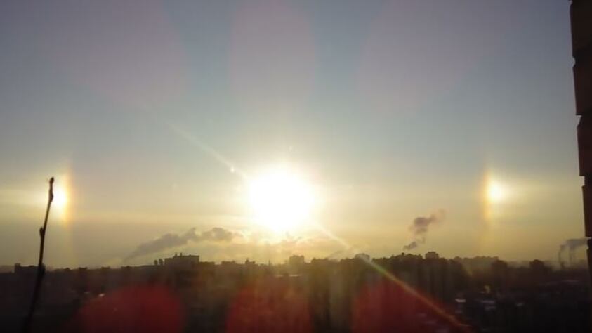 Triplo sole in una città russa
