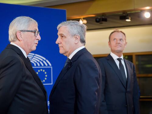 Migranti, è scontro all'Europarlamento