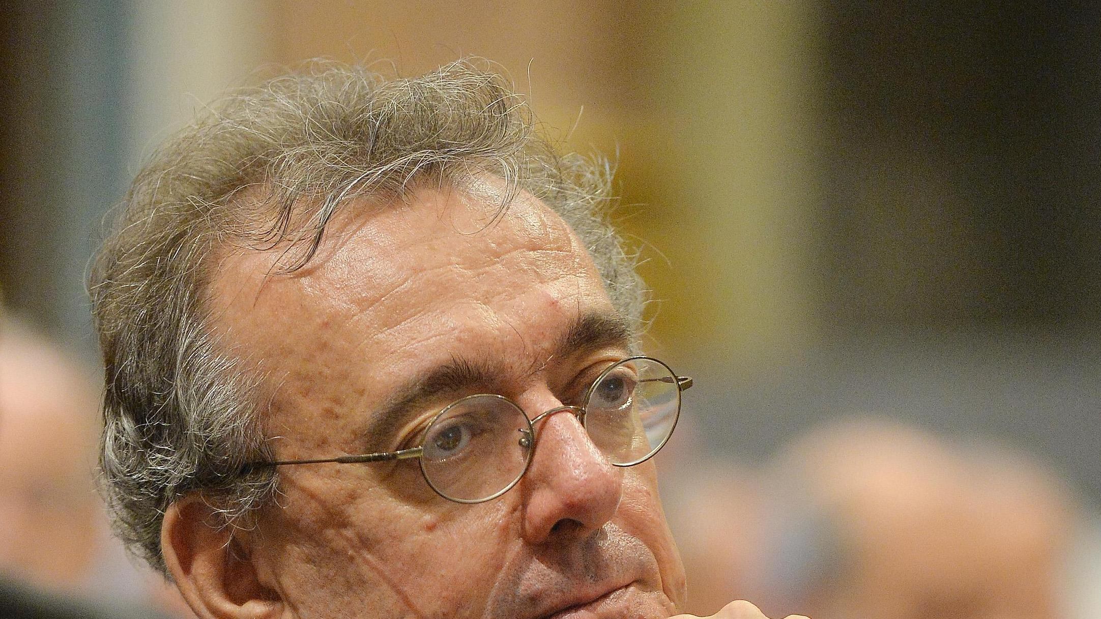 Finmeccanica, per Fitch futuro con troppe incognite