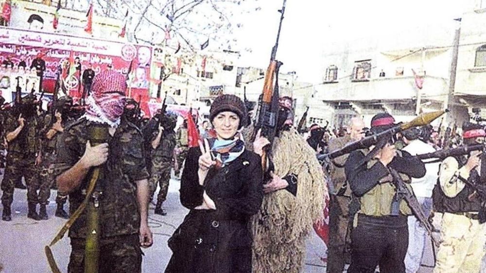 È bufera sulla candidata a Napoli: "Gli israeliani porci negazionisti"