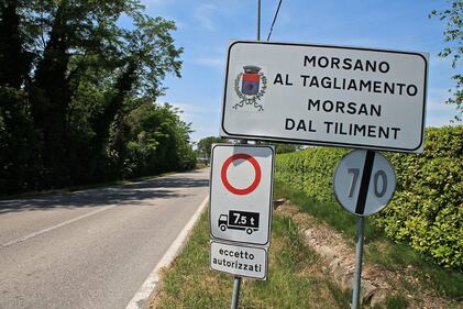 Viaggio a Morsano, il paese dove nessuno (per ora) vuole fare il vigile 1