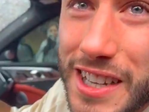 "Come quando ti lasci con la moglie": le lacrime di Calabria