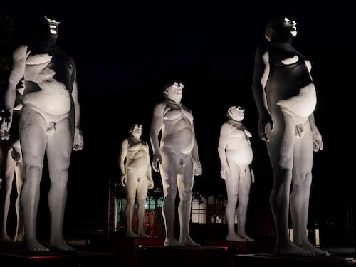 L'arte di Giannelli. Quelle sculture monumenti al caos