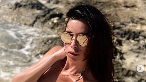 Aida Yespica fisico da urlo alle Bahamas