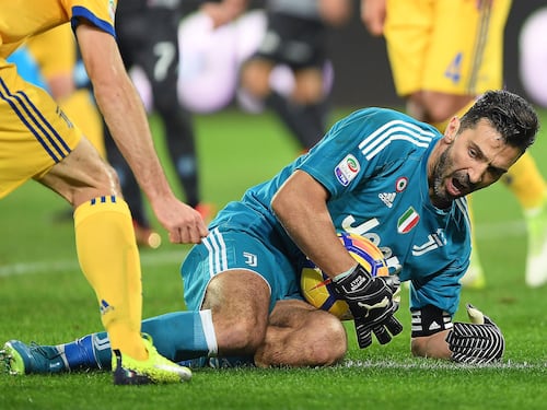 Juventus, procuratore di Buffon: "Il futuro di Gigi? Ancora è presto"