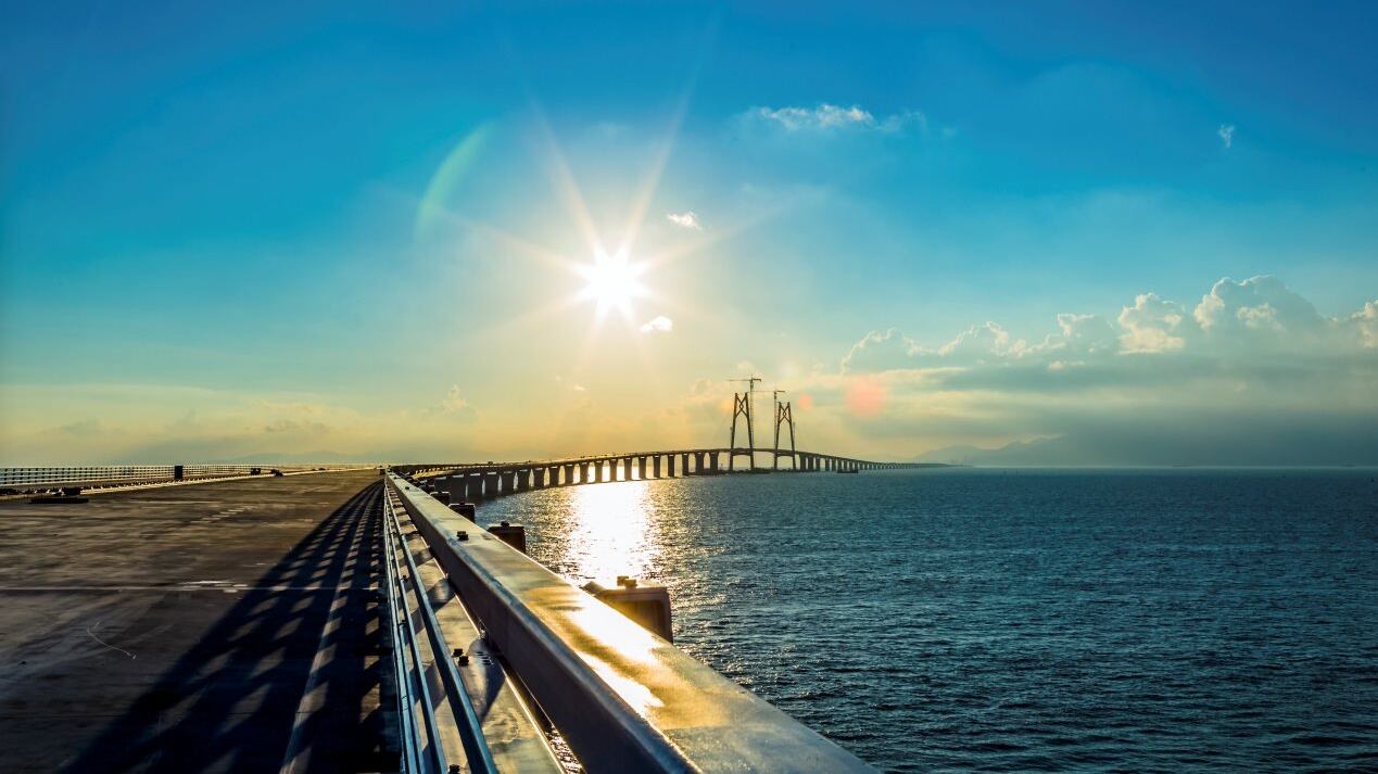 Da Hong Kong fino a Macao. Il ponte dei record è in Cina