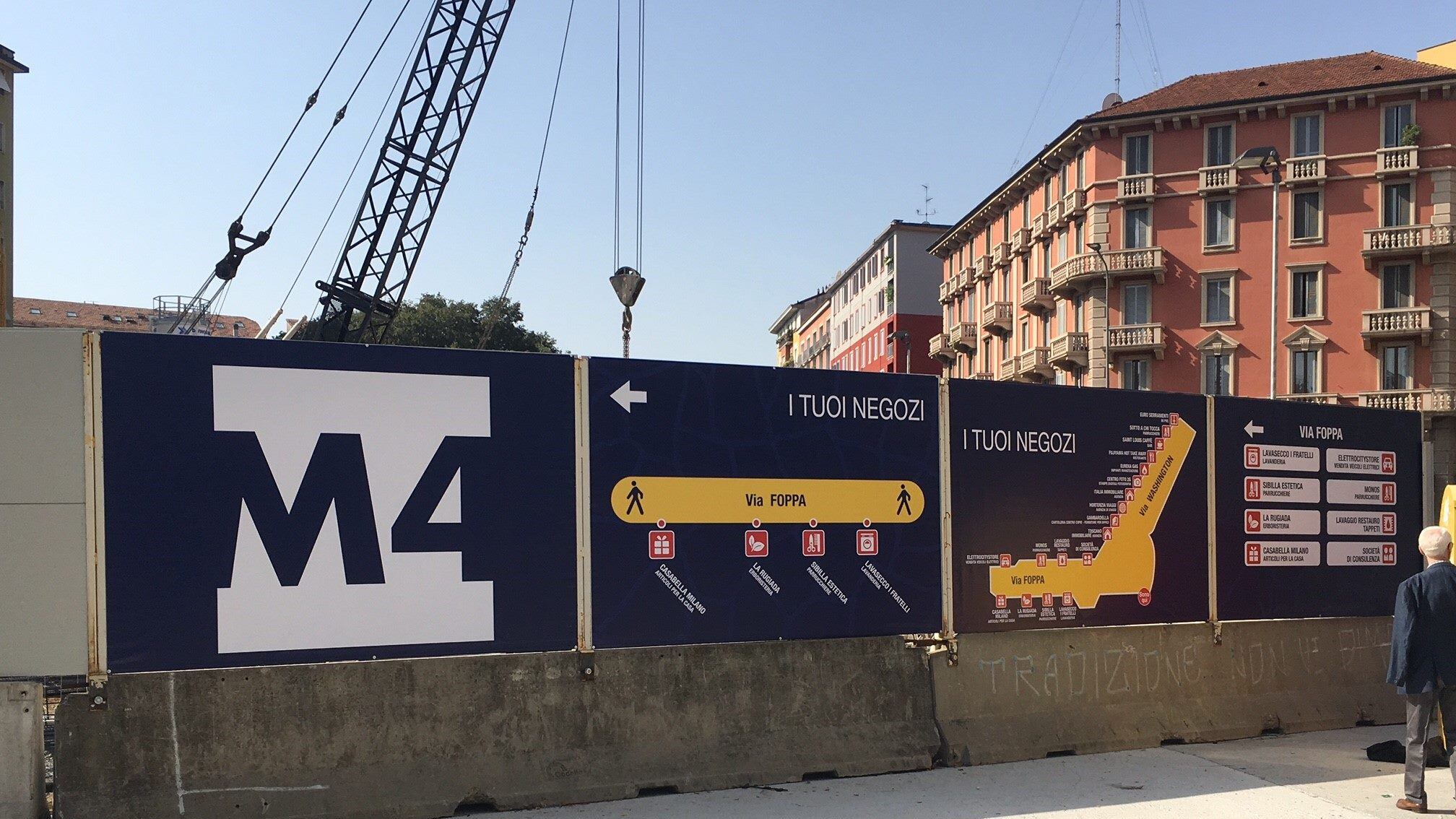 "Serrande giù per i cantieri M4, ora la giunta riveda i bandi"