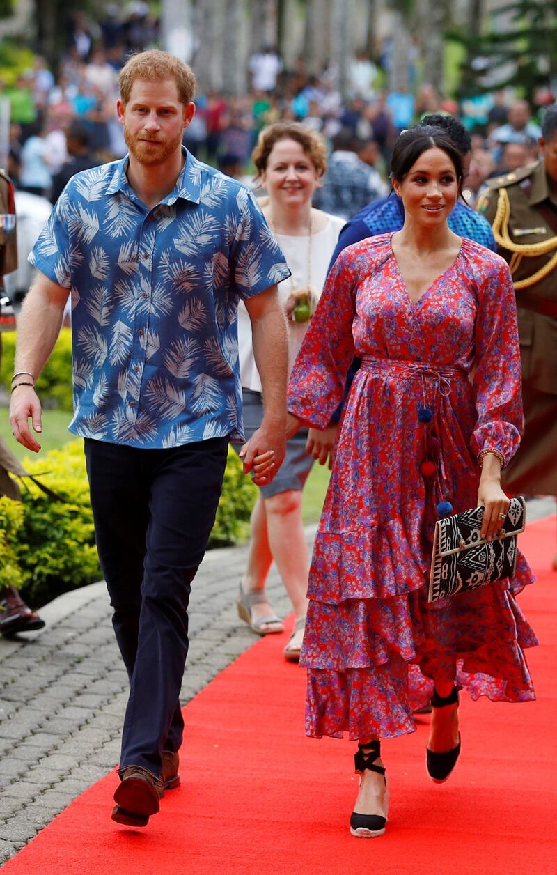 Meghan Markle, i primi scatti in abito premaman 7