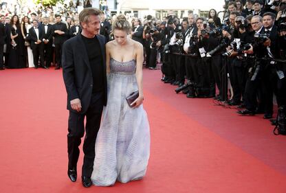La figlia di Sean Penn gli ruba la scena a Cannes 13