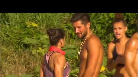 Rissa a "Survivor": una concorrente perde le staffe e viene squalificata