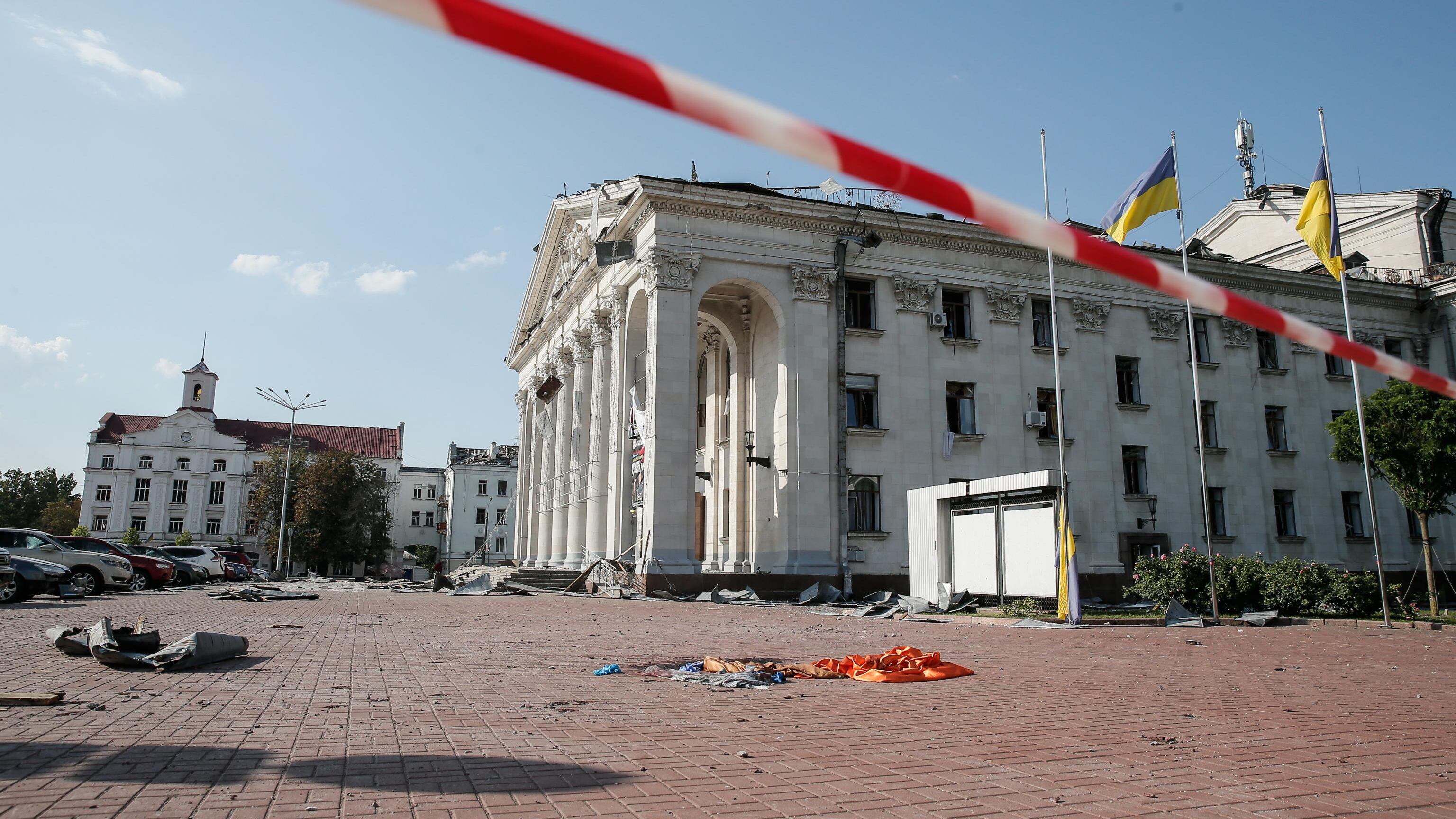 Bombe sui civili: strage a Chernihiv
