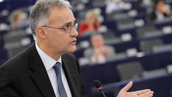 L'allarme del ministro Mauro: "Forze armate a rischio default"