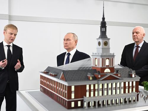 Putin a Kaliningrad e l'Europa si (ri)arma