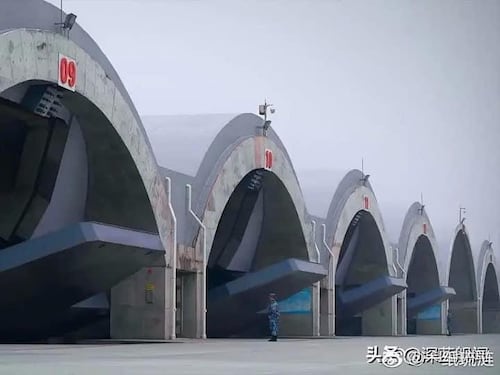 Super hangar per i bombardieri russi: ora Putin pensa allo scudo cinese