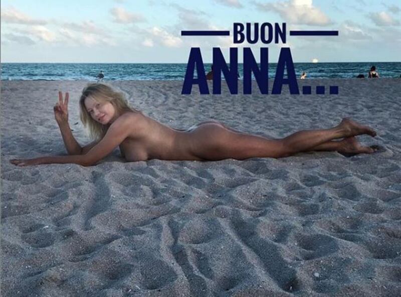 Anna Falchi nuda