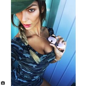 Sarah Nile hot: lingerie trasparente su Instagram 15