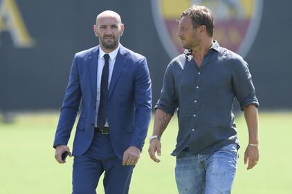 Francesco Totti e l'inizio della sua nuova vita da dirigente 8