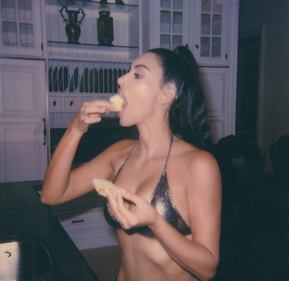 Kim Kardashian, le vacanze su Instagram 8