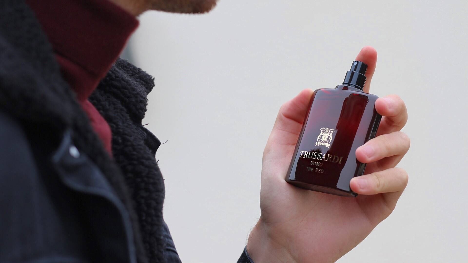 L'uomo? Profuma di cuoio e cognac