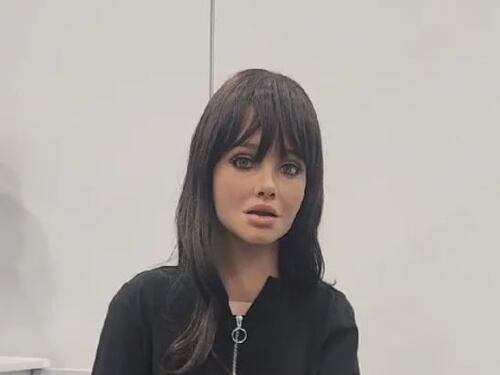 Melody, la moglie robot (quasi) perfetta