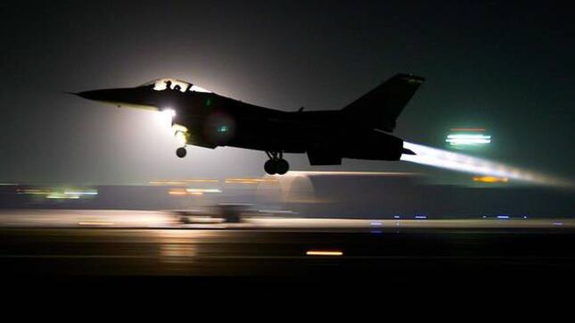 Siria, primi raid aerei della Turchia contro l'Isis