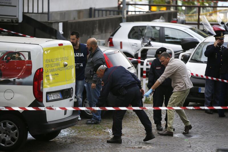 Roma, esplosione in strada: ordigno rudimentale nel parcheggio delle Poste 5