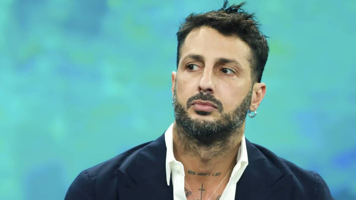 "Tentò ricatto a una donna con un filmino". Nuovo rinvio a giudizio per Fabrizio Corona