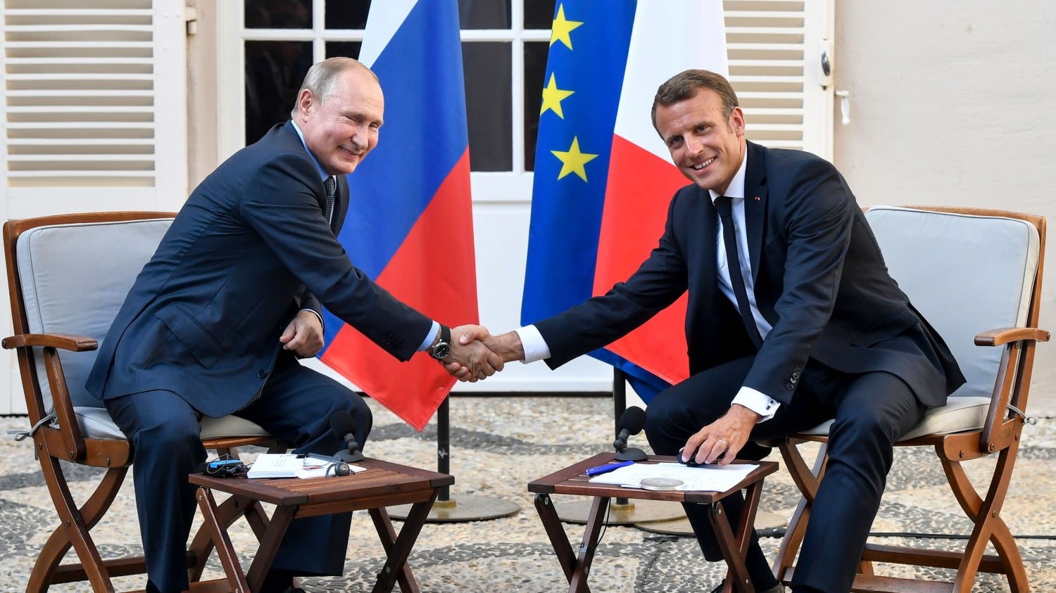 Macron-Putin, faccia a faccia per ridisegnare l'Europa