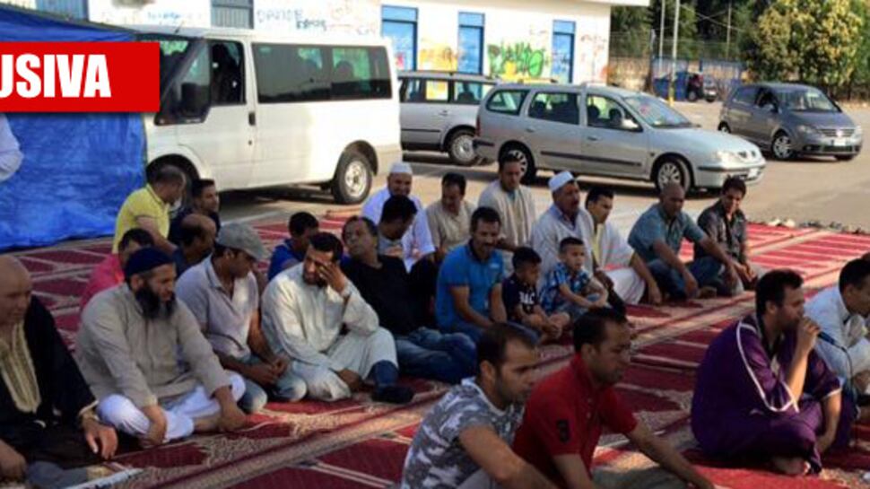 Quella moschea abusiva nascosta in un'officina