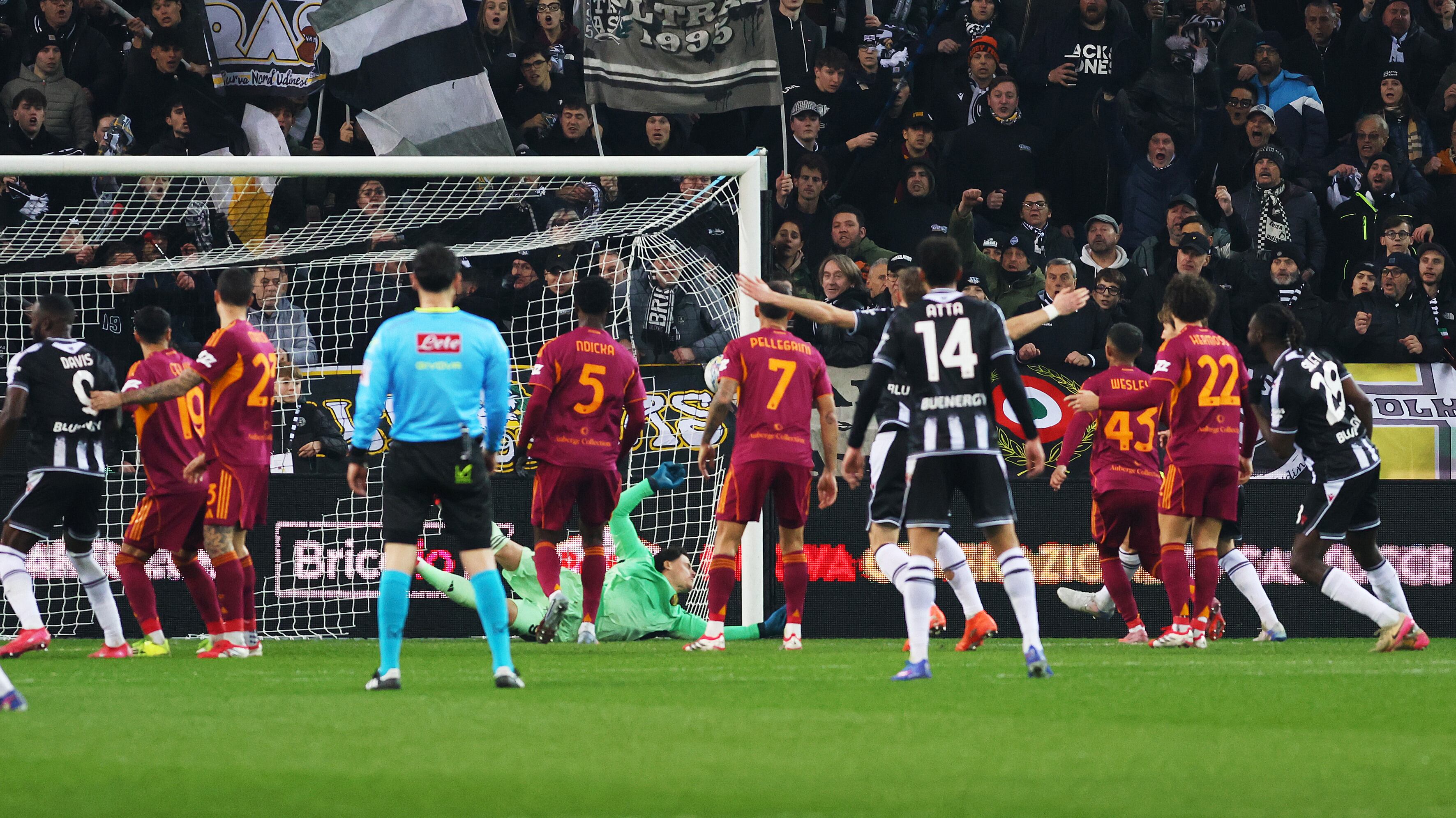 Una bella Udinese supera di misura la Roma: Runjaic sorprende Gasp