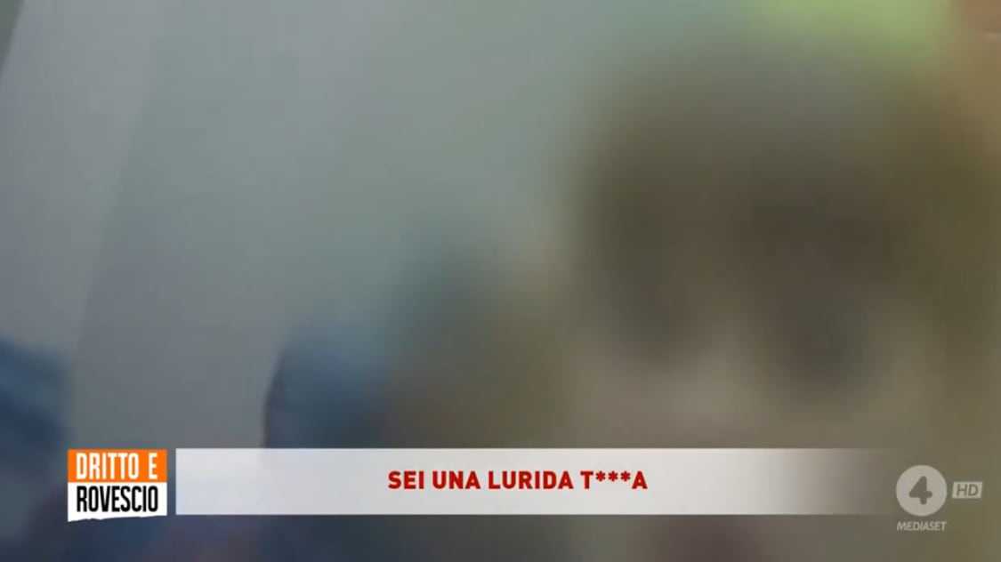 "Vai via lurida tr...". Antagonisti e migranti aggrediscono giornalista nel palazzo occupato