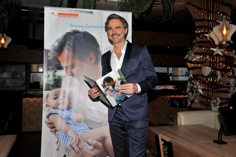 Beppe Convertini e i "Bambini di nessuno" 1