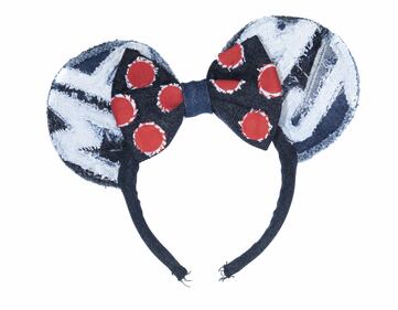 Minnie si veste alla moda per LOVE 3
