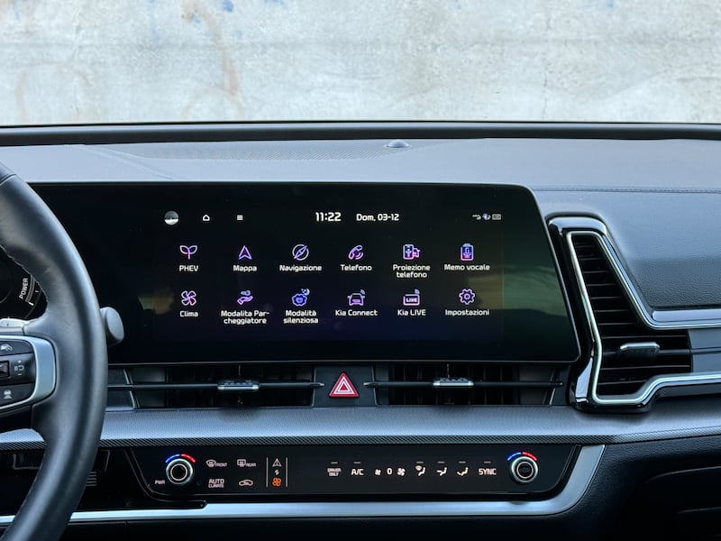 Kia Sportage PHEV: guarda la gallery del suv ibrido plug-in 19