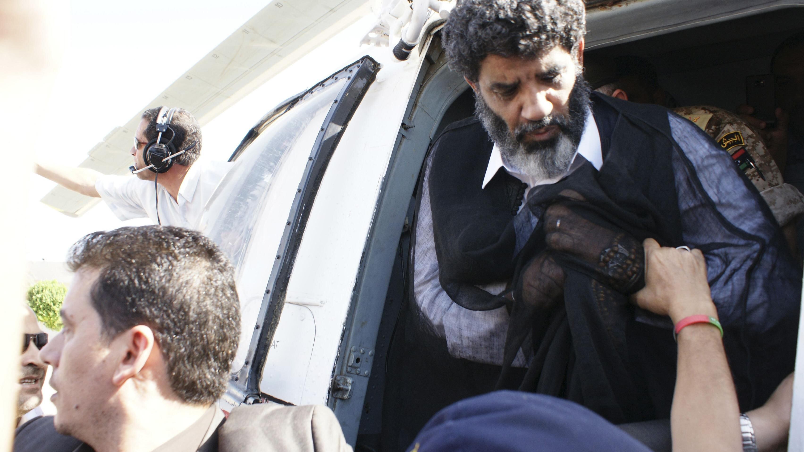 Beffata la Corte dell'Aja: l'«anima nera di Gheddafi» consegnato a Tripoli