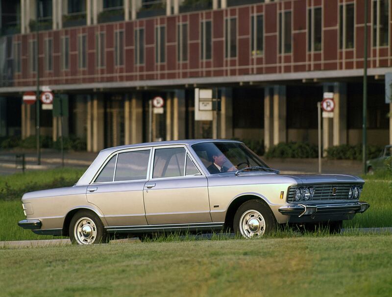 Fiat 130: guarda la gallery 11