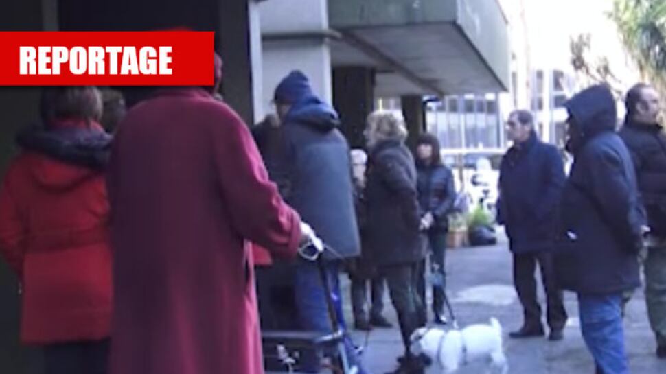 Gelo e degrado negli alloggi popolari: "Qui ci fanno vivere come cani"