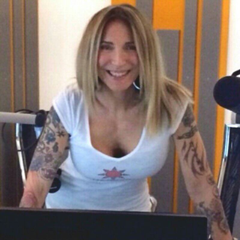 Adelina Putin,  tra radio e politica 17