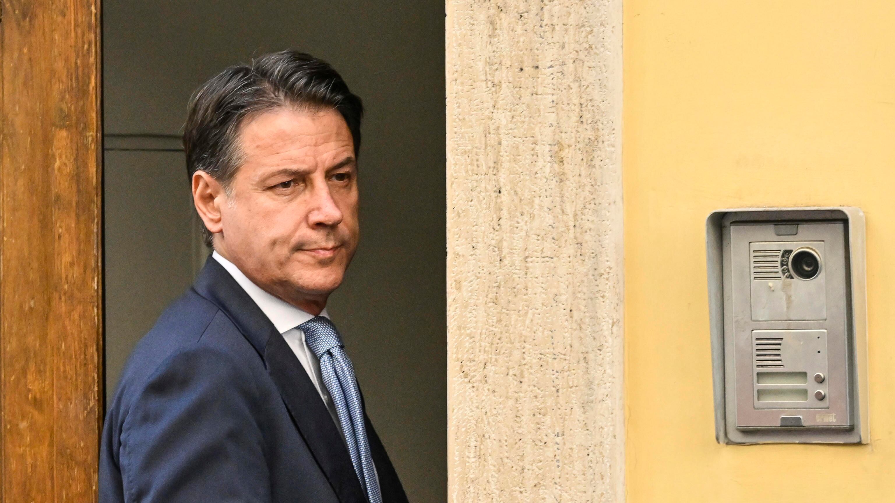 "I consensi caleranno ancora". Pietra tombale sul M5S?