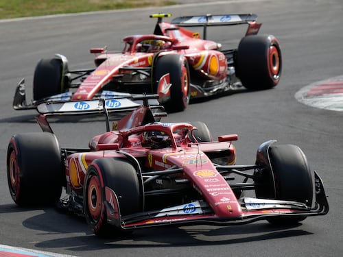 Capolavoro della Ferrari, Leclerc trionfa a Monza: "Sto sognando"