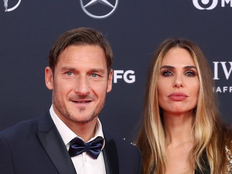 I Rolex in "affido condiviso". La curiosa decisione del tribunale per Totti e Blasi
