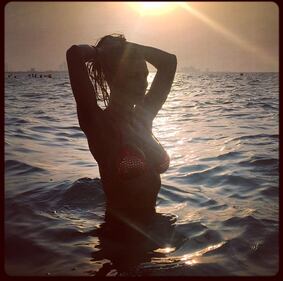 La buonanotte hot di Martina Colombari 6