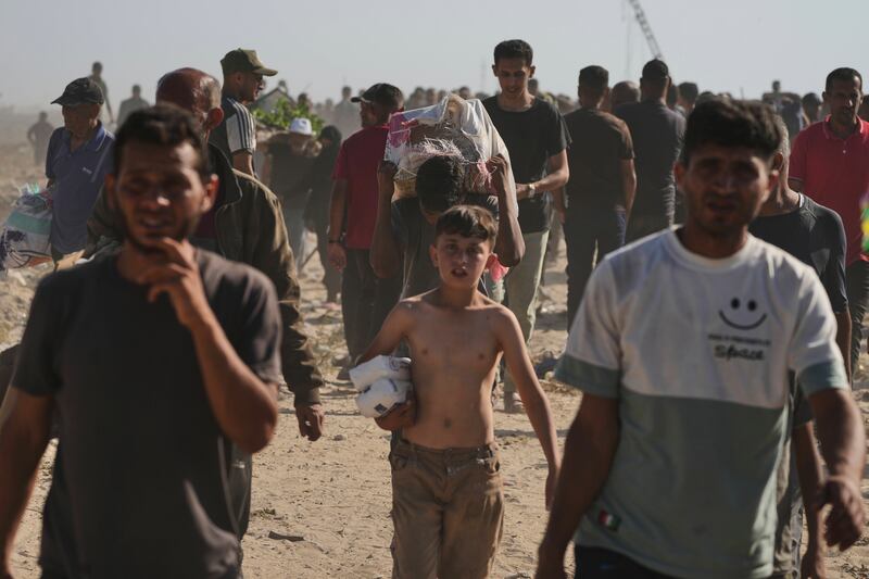 Caos aiuti a Gaza: le immagini della calca 4