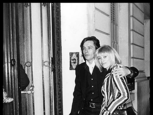 Addio al divo francese Alain Delon