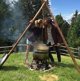 Aurora Ramazzotti con il bodyguard a Milano 20