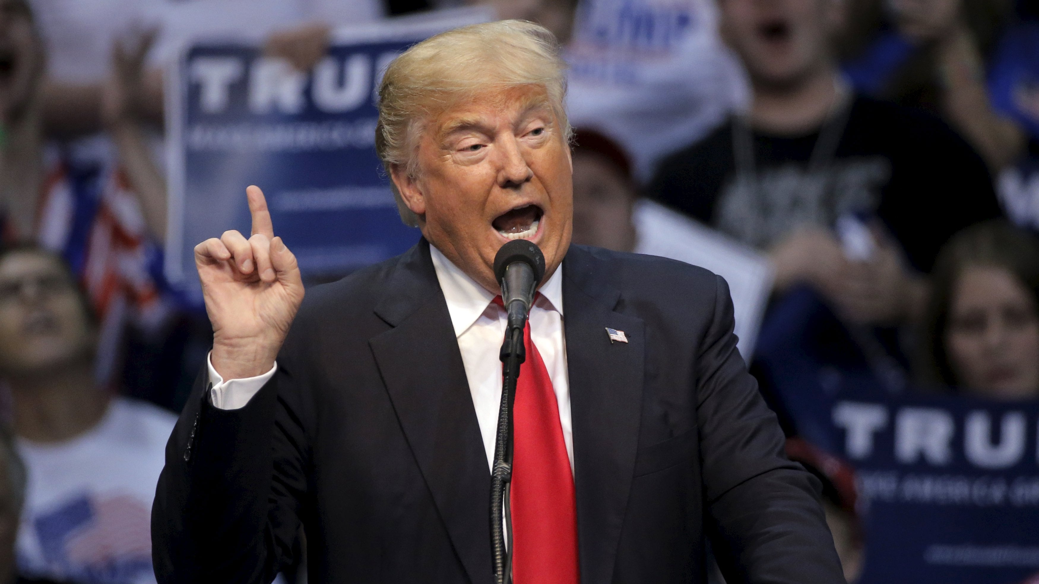 Trump, più lo odiano più vince. E lui parla già da presidente
