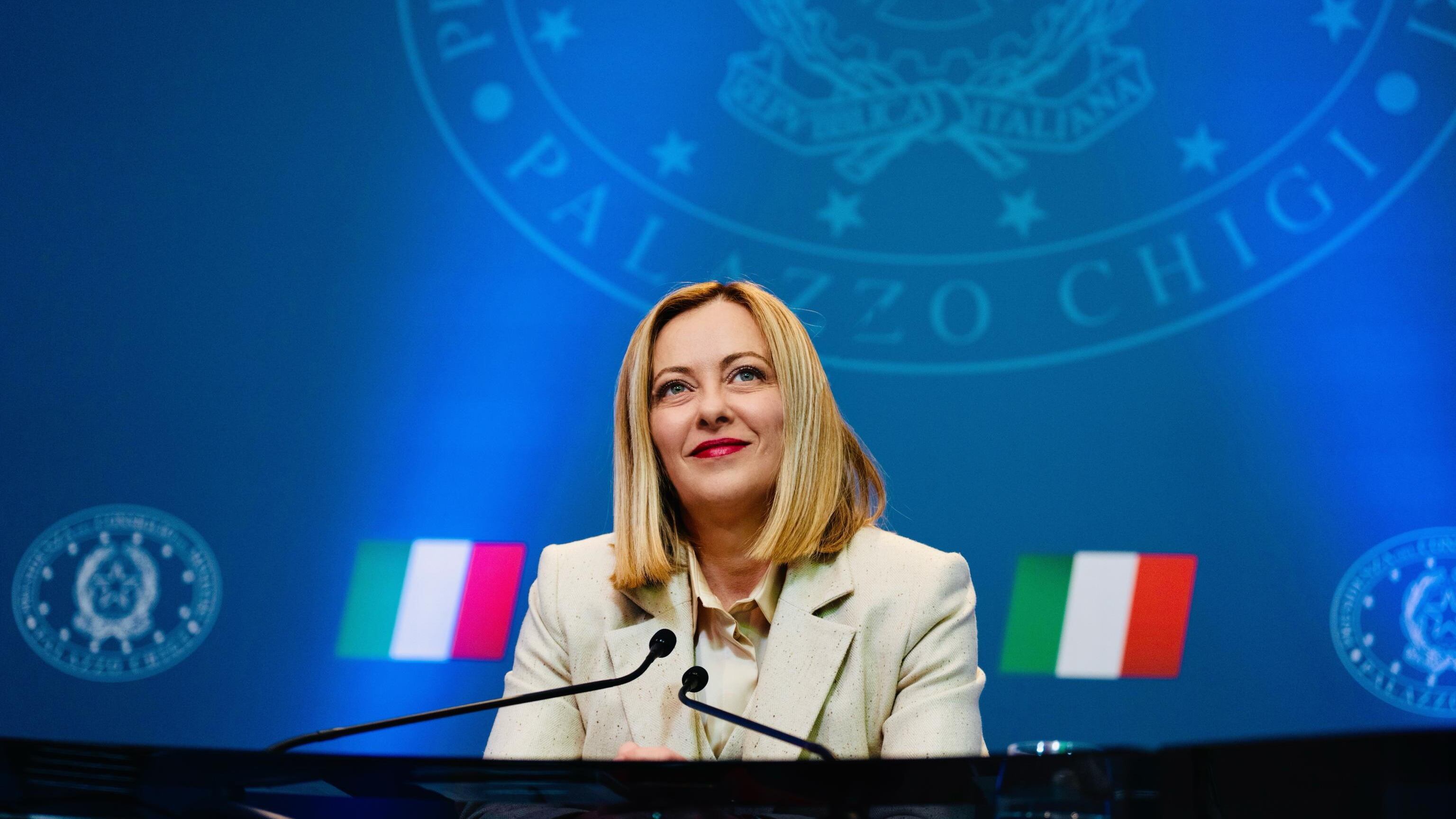 Meloni al G7 sulla guerra in Ucraina: "Priorità è pace giusta e duratura"