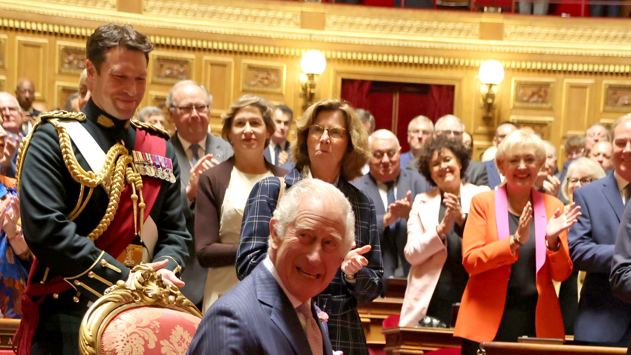 Re Carlo conquista la Francia: "Insieme potenziale illimitato"