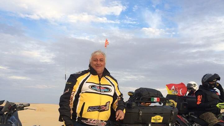 Il quad si ribalta nel deserto. Muore un turista siciliano